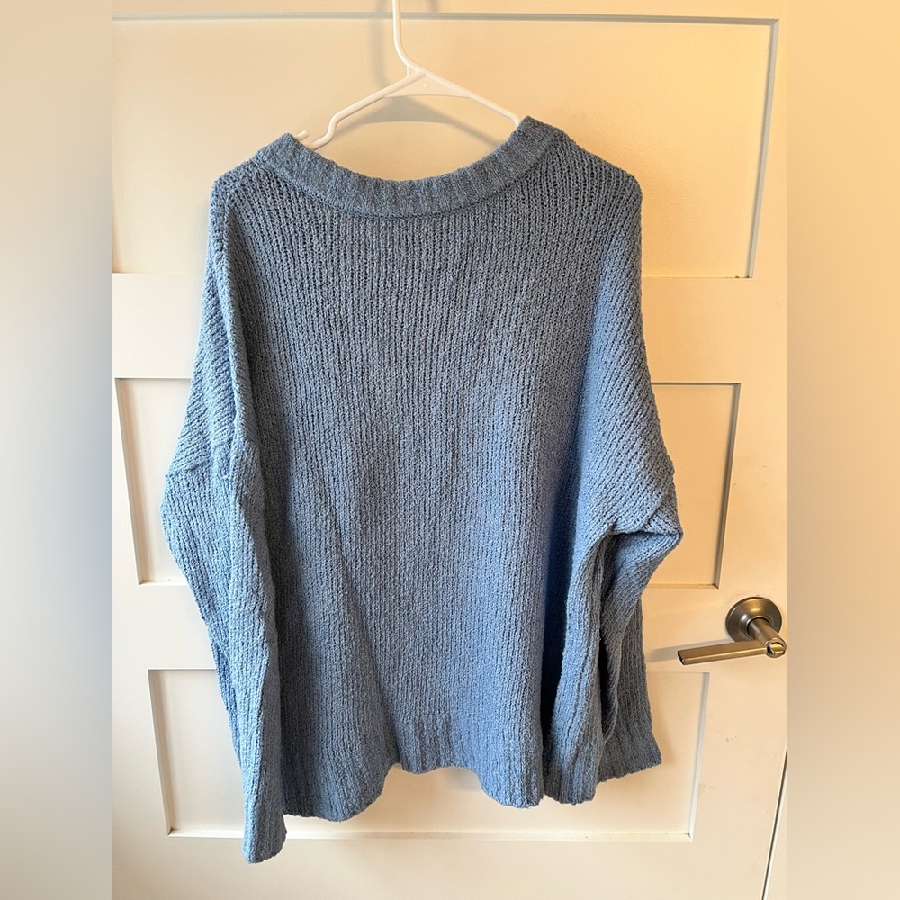 Sweater - Picture 4 of 4